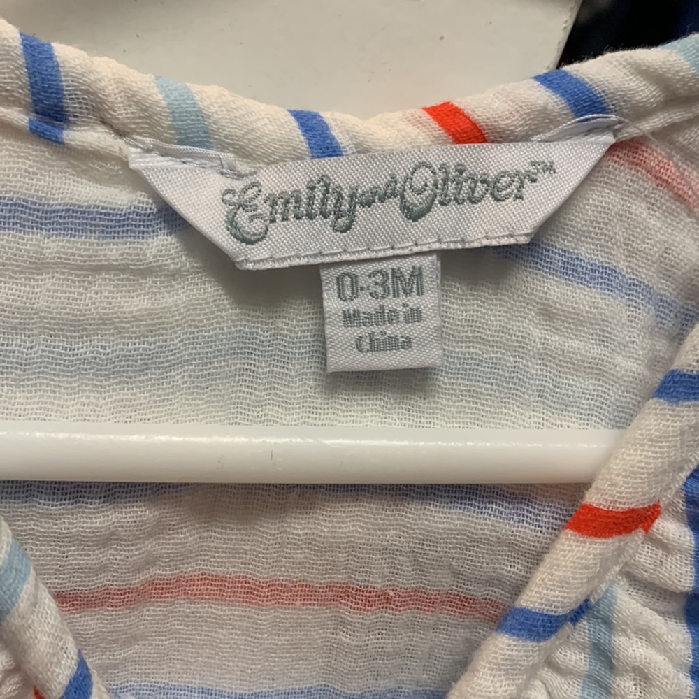 Baby girl summer muslin romper with bow - Picture 3 of 4
